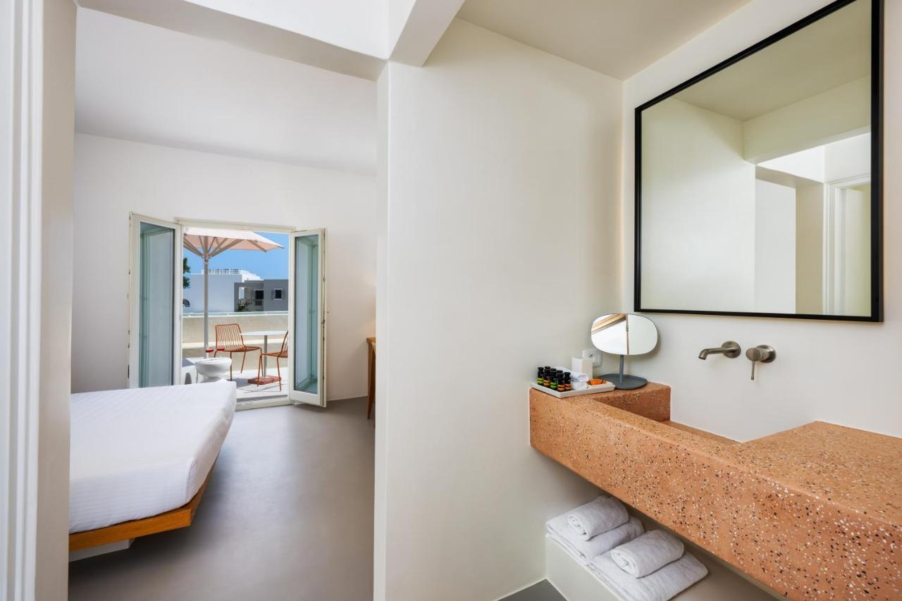 Viva Nove Suites Kamári Eksteriør billede
