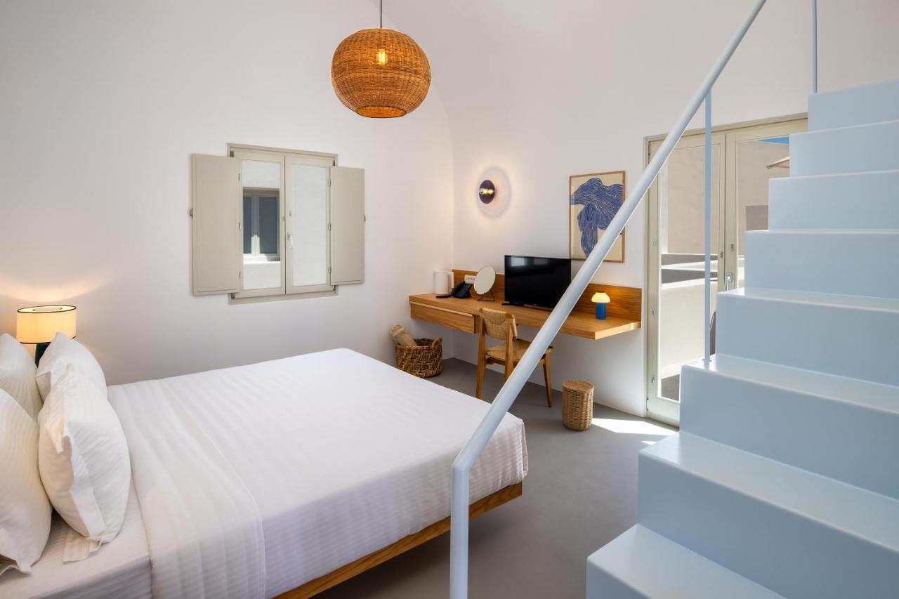 Viva Nove Suites Kamári Eksteriør billede